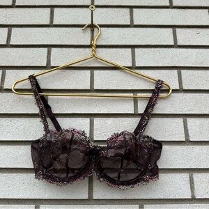 Chantelle 2225 Icône Lace Sheer Mesh Balconette Bra 32D Underwire Embroidered